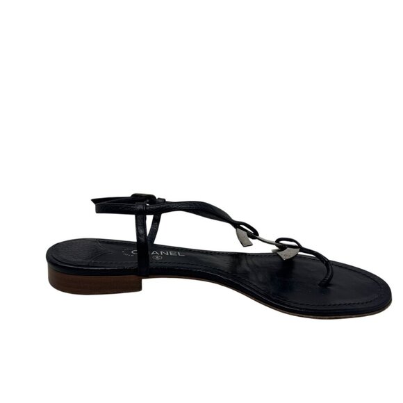 Chanel Black leather thong sandals size 37 7 big silver metal logo flats - Picture 7 of 16